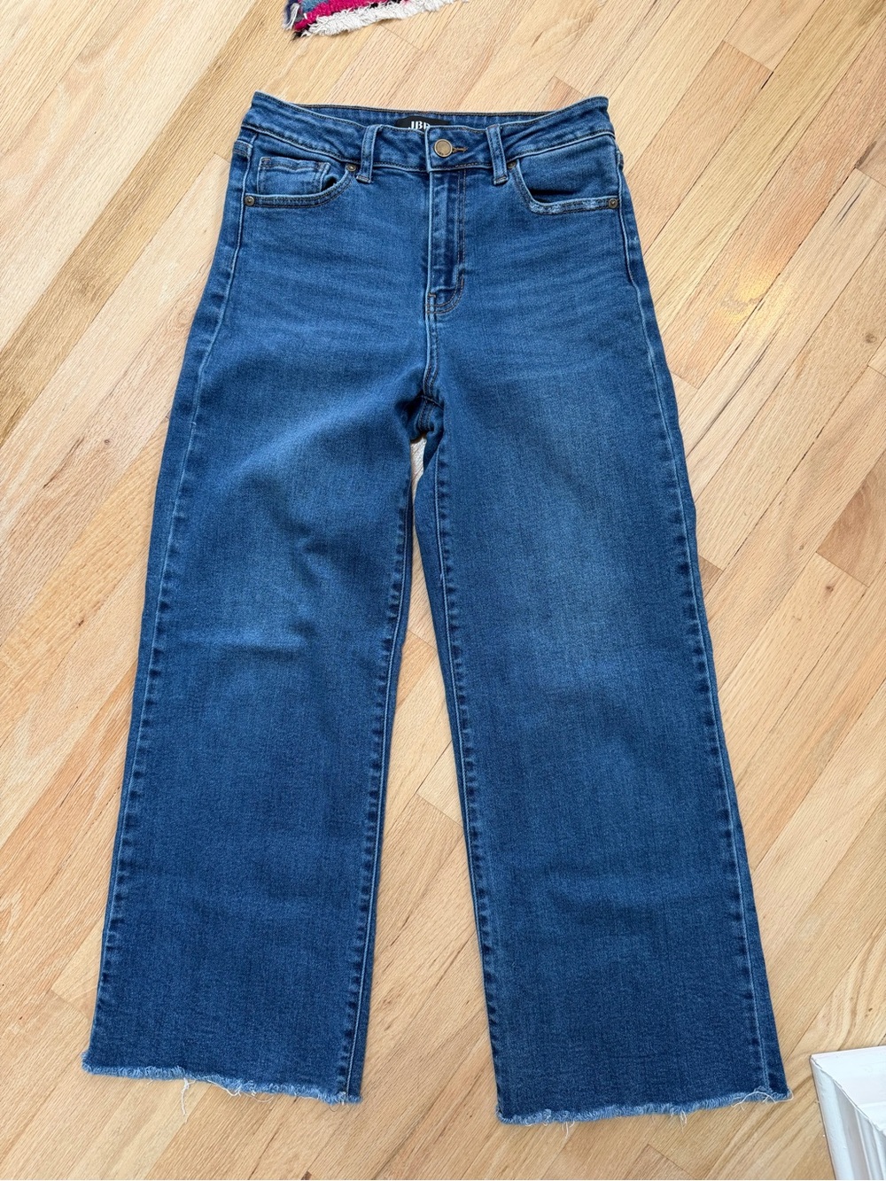 Just Black Denim Wide Leg Raw Hem High-Rise Jeans